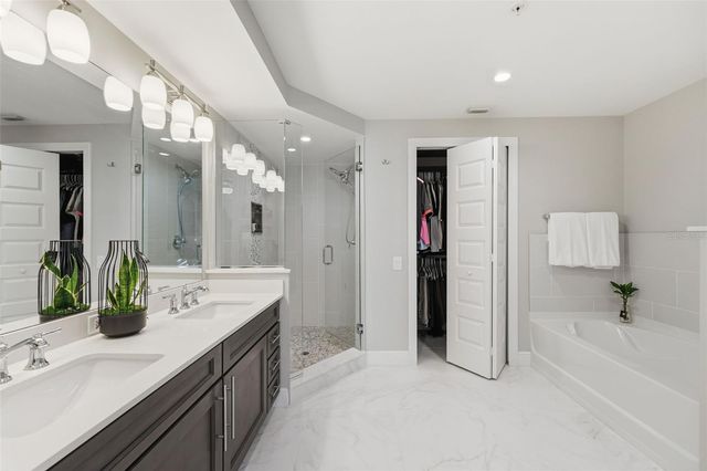 16300 COUNTY ROAD 455 615, Montverde, FL 34756