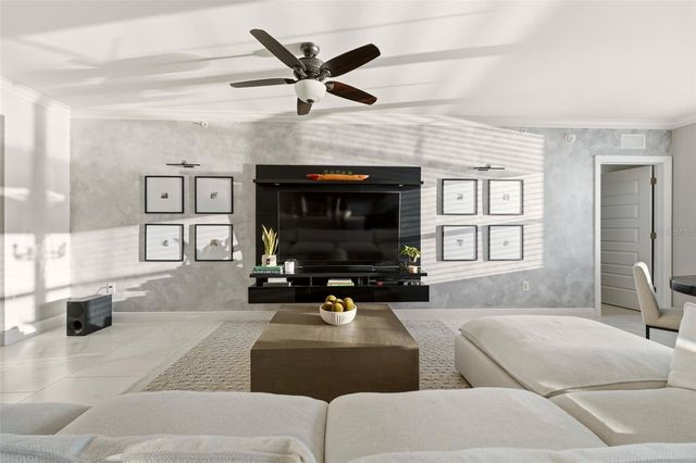 16300 COUNTY ROAD 455 615, Montverde, FL 34756