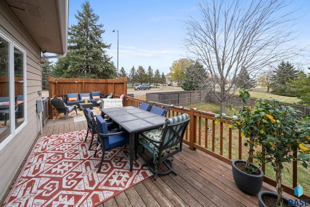 6100 S Tomar Rd Road, Sioux Falls, SD 57108