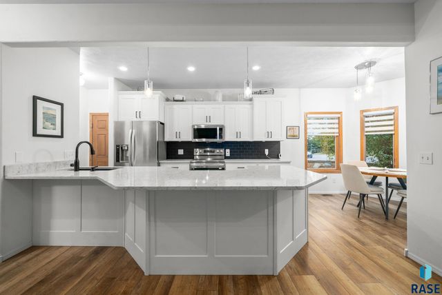 6100 S Tomar Rd Road, Sioux Falls, SD 57108