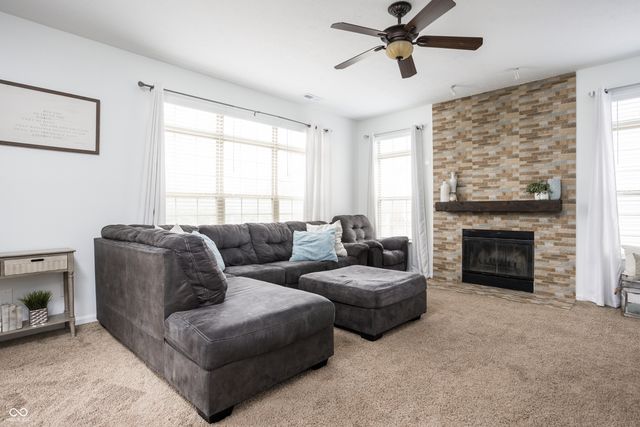 541 Cahill Lane, Indianapolis, IN 46214