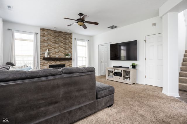 541 Cahill Lane, Indianapolis, IN 46214