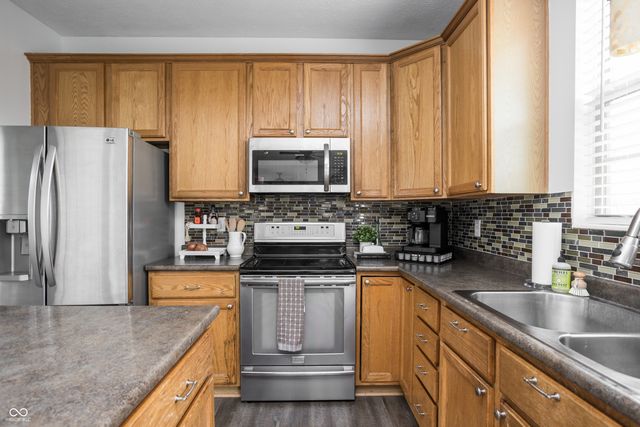 541 Cahill Lane, Indianapolis, IN 46214