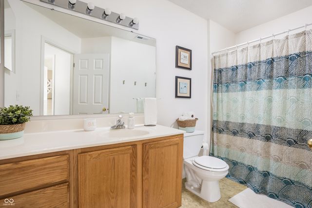 541 Cahill Lane, Indianapolis, IN 46214