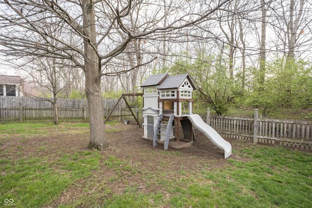 541 Cahill Lane, Indianapolis, IN 46214