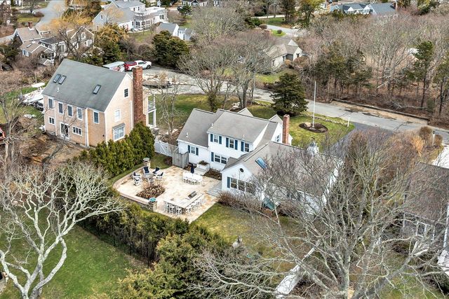 37 Stony Way, East Dennis, MA 02641