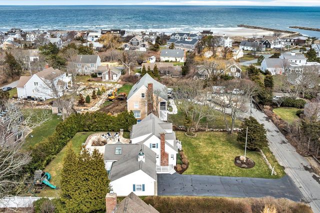 37 Stony Way, East Dennis, MA 02641