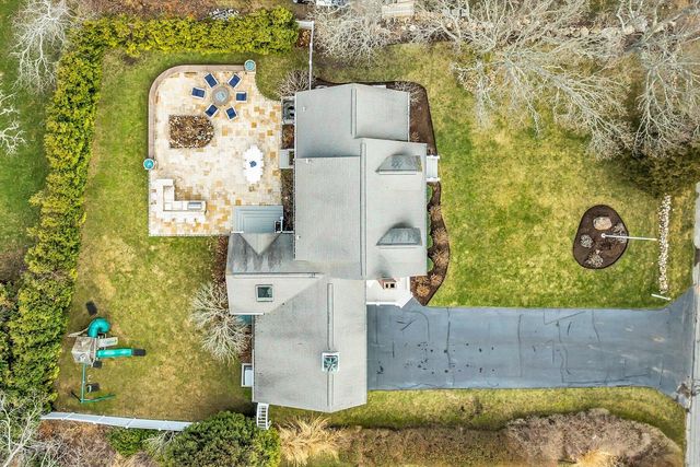 37 Stony Way, East Dennis, MA 02641