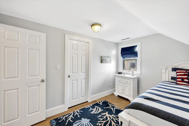 37 Stony Way, East Dennis, MA 02641