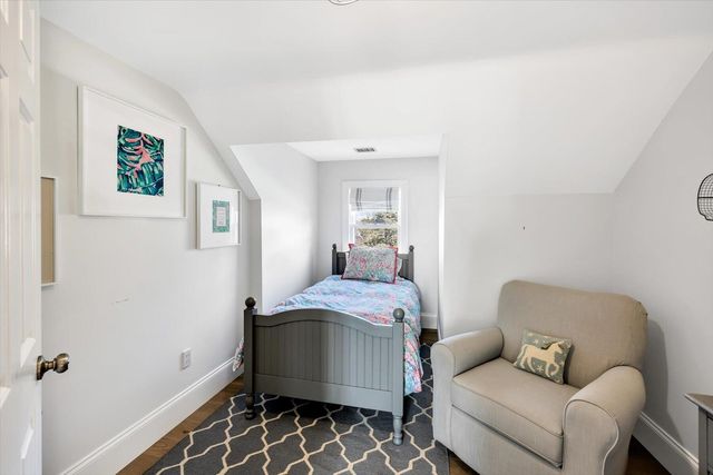 37 Stony Way, East Dennis, MA 02641