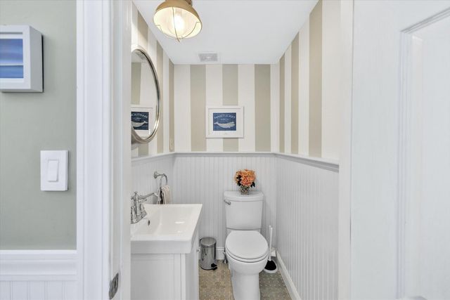 37 Stony Way, East Dennis, MA 02641