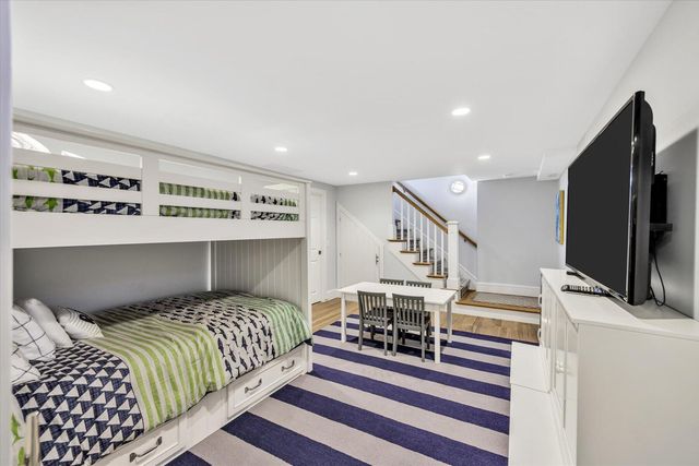 37 Stony Way, East Dennis, MA 02641