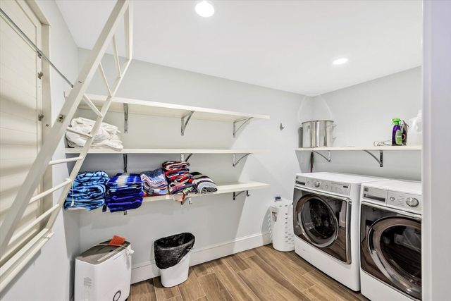 37 Stony Way, East Dennis, MA 02641