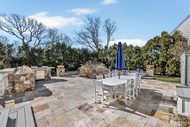 37 Stony Way, East Dennis, MA 02641