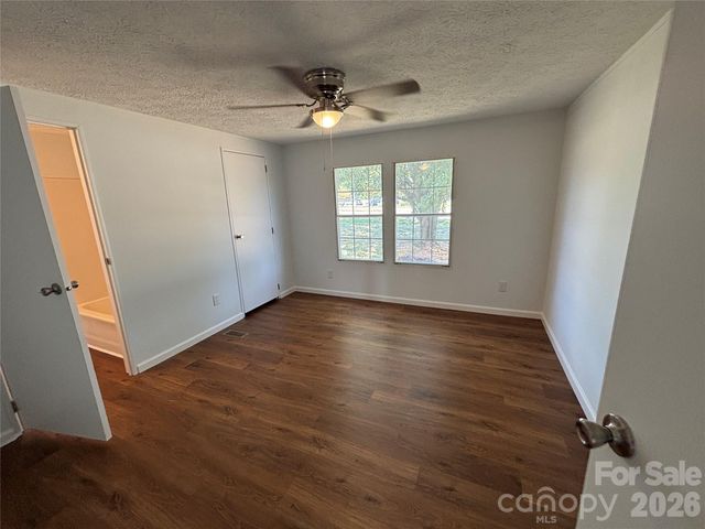 559 School Drive, Taylorsville, NC 28681