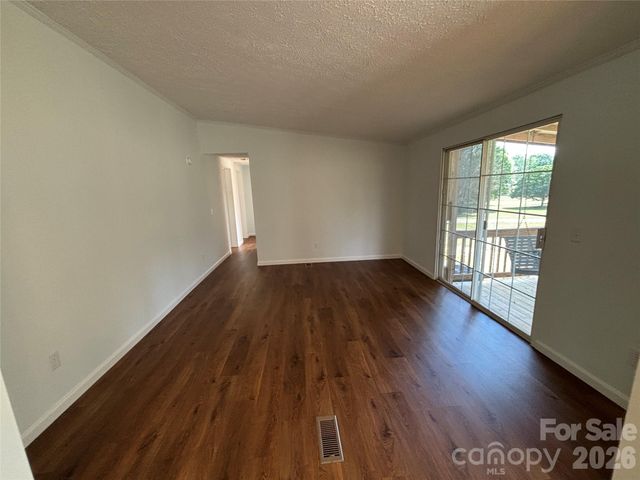 559 School Drive, Taylorsville, NC 28681