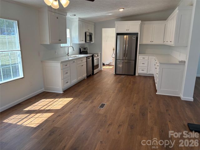 559 School Drive, Taylorsville, NC 28681