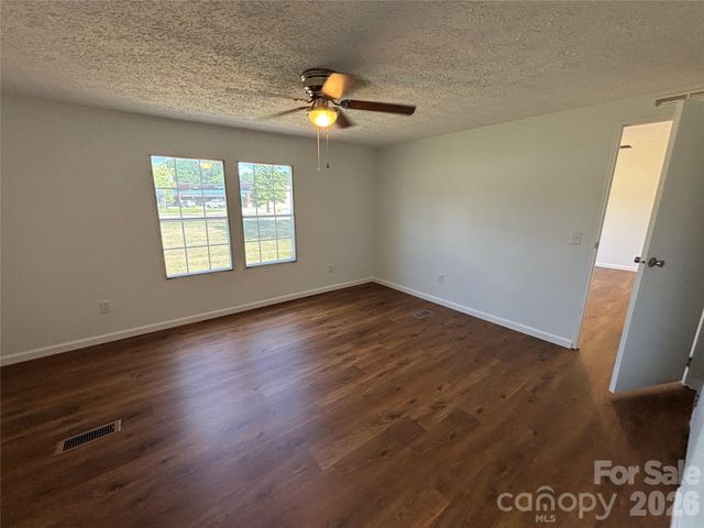 559 School Drive, Taylorsville, NC 28681