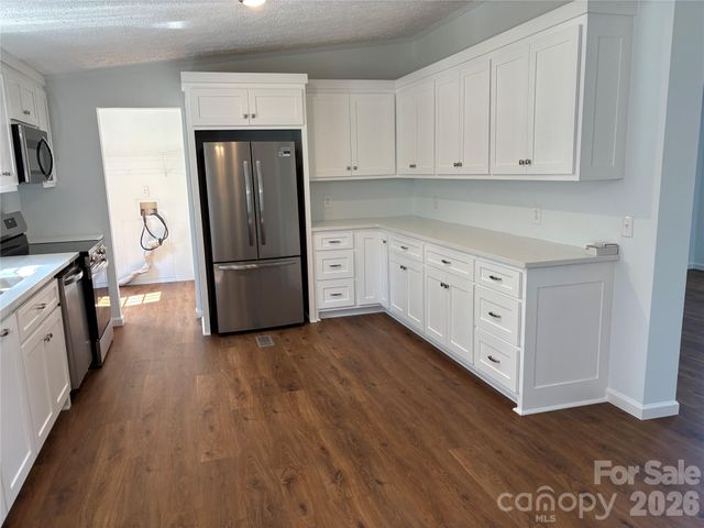 559 School Drive, Taylorsville, NC 28681