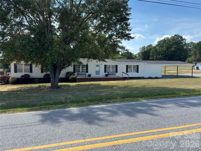 559 School Drive, Taylorsville, NC 28681