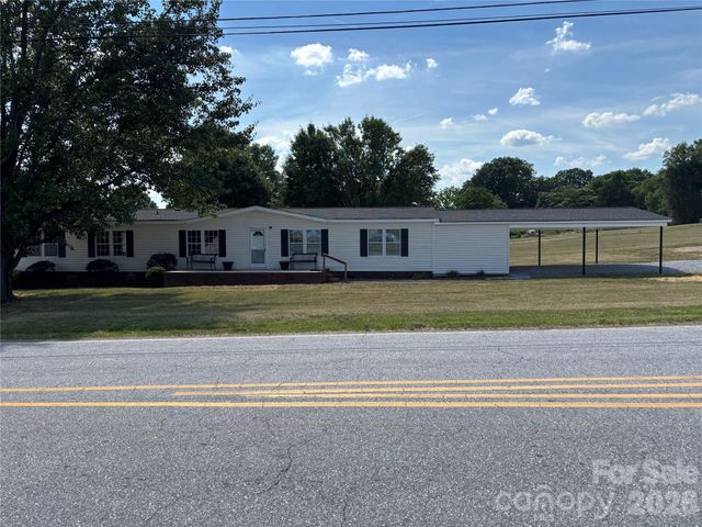 559 School Drive, Taylorsville, NC 28681