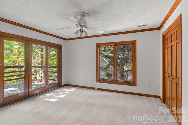 19322 Yachtman Drive, Cornelius, NC 28031