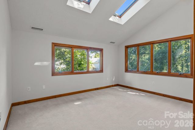 19322 Yachtman Drive, Cornelius, NC 28031