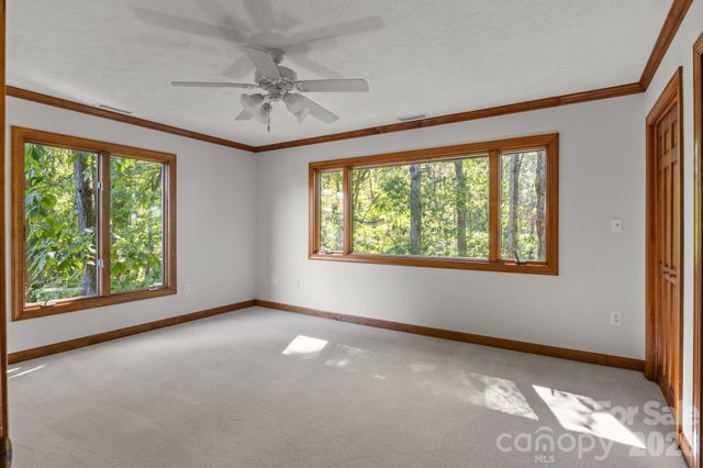 19322 Yachtman Drive, Cornelius, NC 28031