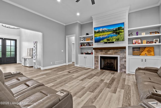 155 Goodlett Kilner Ct, Mt Washington, KY 40047