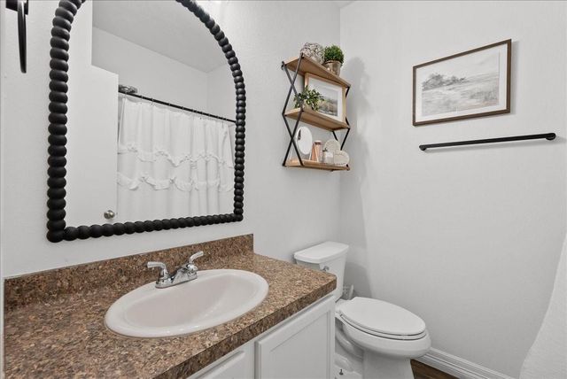 140 Mustang Stampede Drive, La Marque, TX 77568