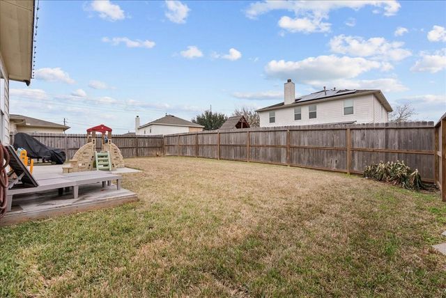 140 Mustang Stampede Drive, La Marque, TX 77568