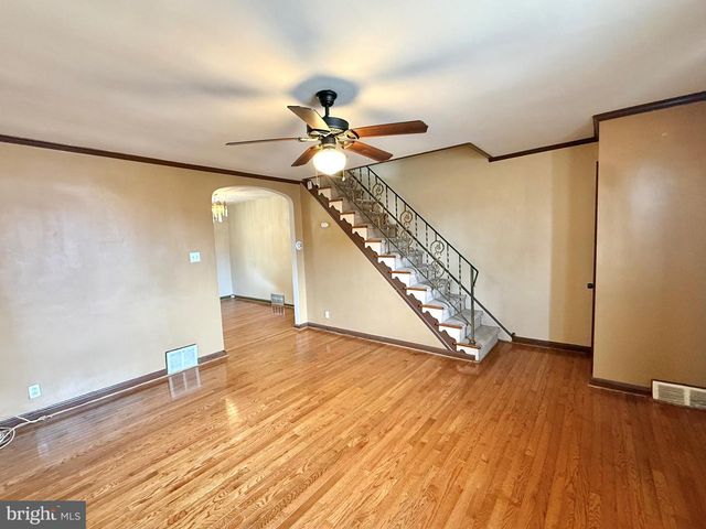 4040 BENNER ST, Philadelphia, PA 19135