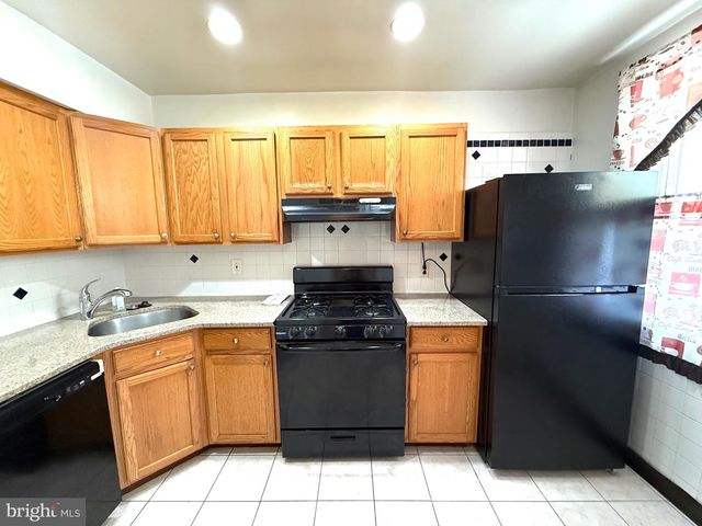 4040 BENNER ST, Philadelphia, PA 19135