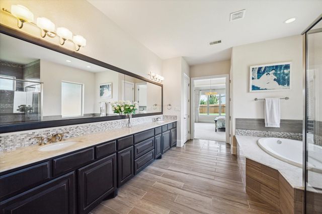 4511 Royal Bend Lane, Sugar Land, TX 77479