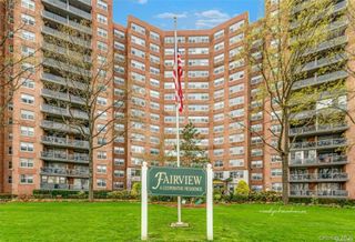 61-20 Grand Central Parkway A804, Forest Hills, NY 11375
