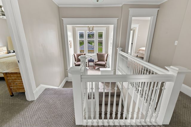 1612 PROSPECT Terrace, Davenport, IA 52803