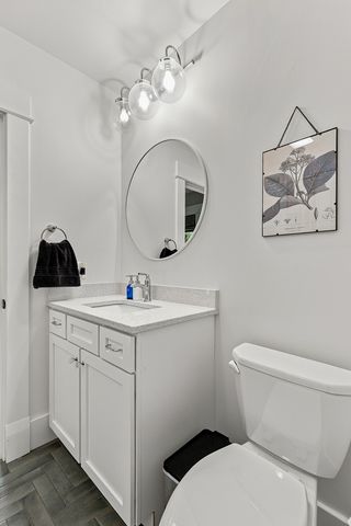 1612 PROSPECT Terrace, Davenport, IA 52803