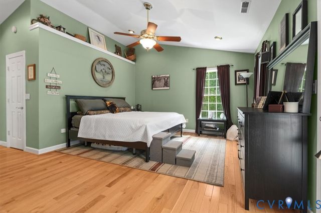 15476 Pine View Ln, Beaverdam, VA 23015
