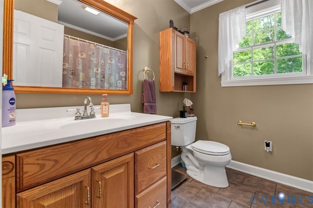 15476 Pine View Ln, Beaverdam, VA 23015
