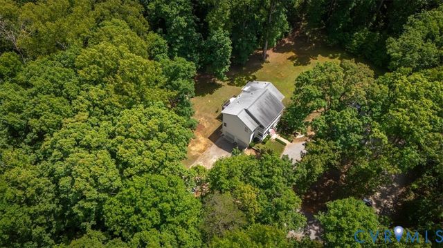 15476 Pine View Ln, Beaverdam, VA 23015