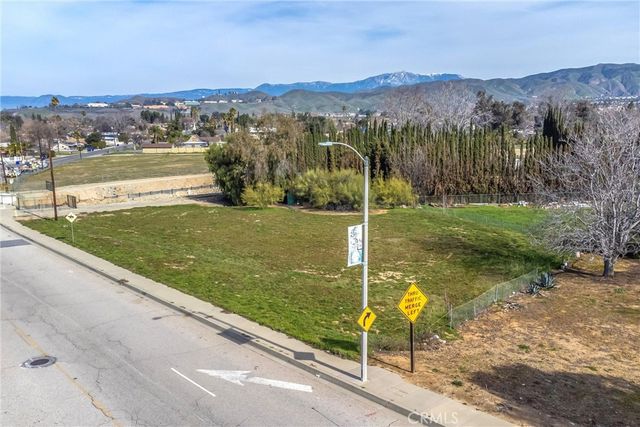 12915 14th Street, Yucaipa, CA 92399