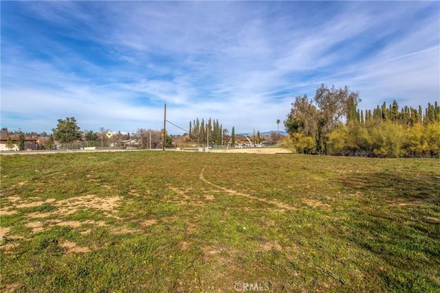 12915 14th Street, Yucaipa, CA 92399