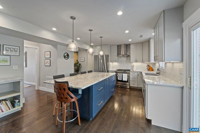 2047 ACORN HILL CT, Charlottesville, VA 22911