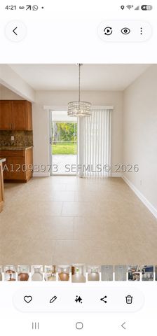 539 Sabal Palm Dr, Lake Park, FL 33403