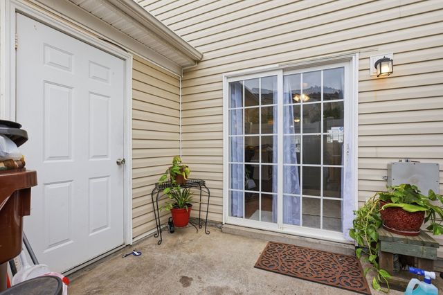 1515 Sprucedale Dr, Antioch, TN 37013