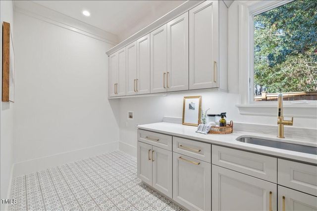 7516 Grist Mill Road, Raleigh, NC 27615