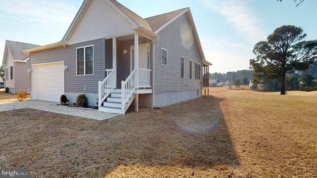 3554 NAVIGATOR DR, Greenbackville, VA 23356