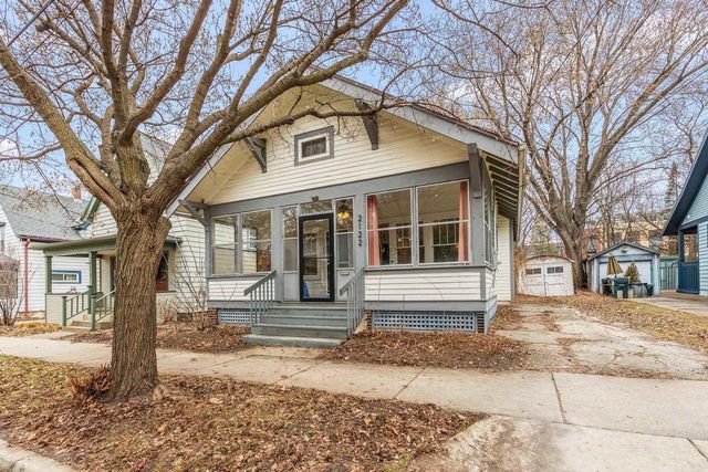 2122 Sommers Avenue, Madison, WI 53704