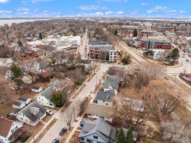 2122 Sommers Avenue, Madison, WI 53704