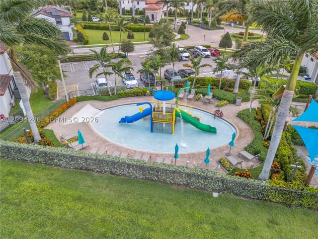 11127 W 32nd Ln, Hialeah, FL 33018